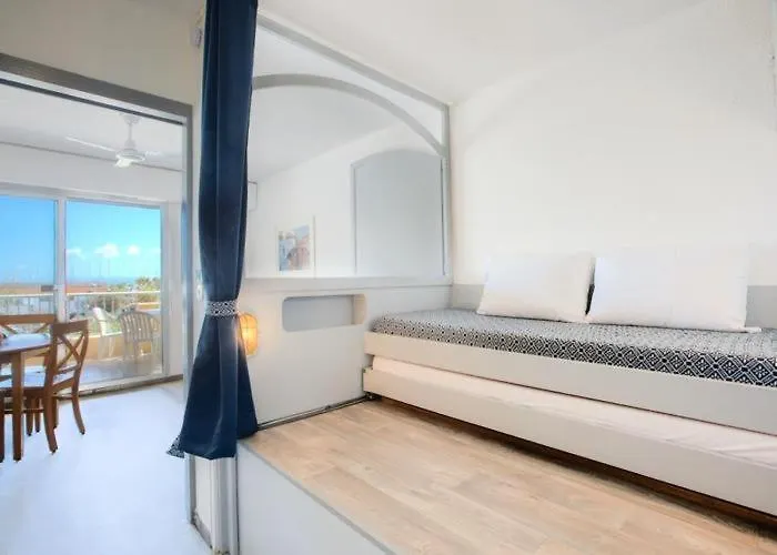 Parc- Vue Meditterannee Gasthuis Hyères