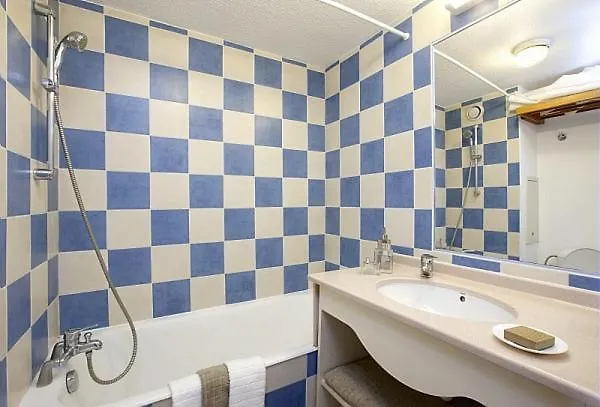 Parc- Vue Meditterannee Gasthuis Hyères