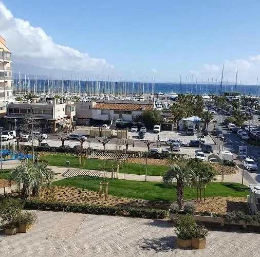 Parc- Vue Meditterannee Gasthuis Hyères