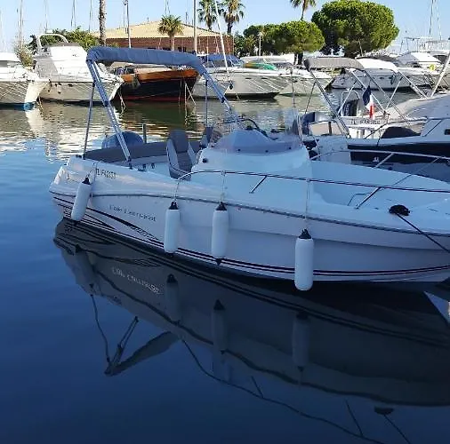 Parc- Vue Meditterannee 4* Hyères